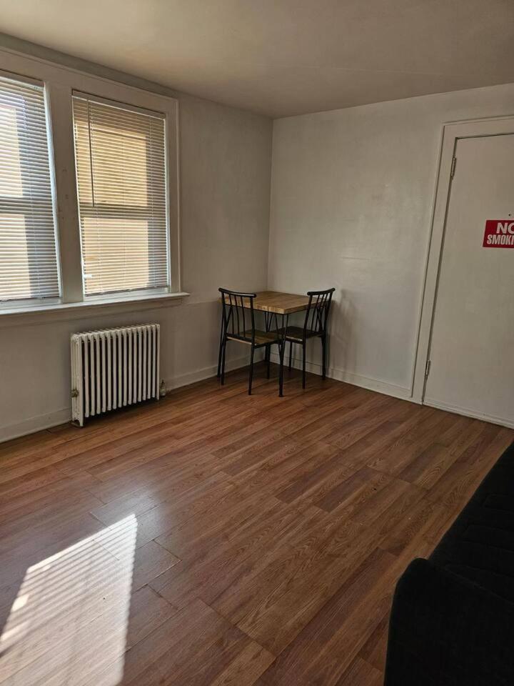 Private Apartment With 1 Bedroom And 1 Bathroom And Free Wi-Fi Paterson Exteriör bild